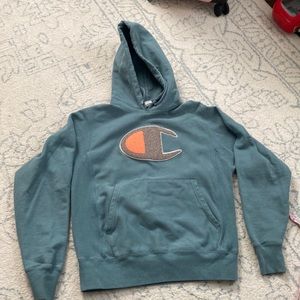 EUC Champion Reverse Weave Heavy Weight Hoodie